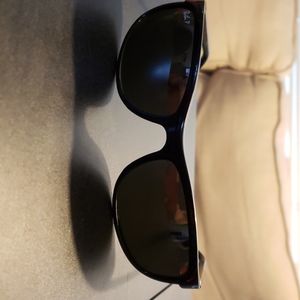 Ray ban sun glasses